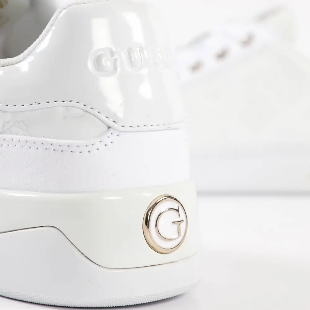Basket basse femme Guess Rheaa Blanc - ZESHOES