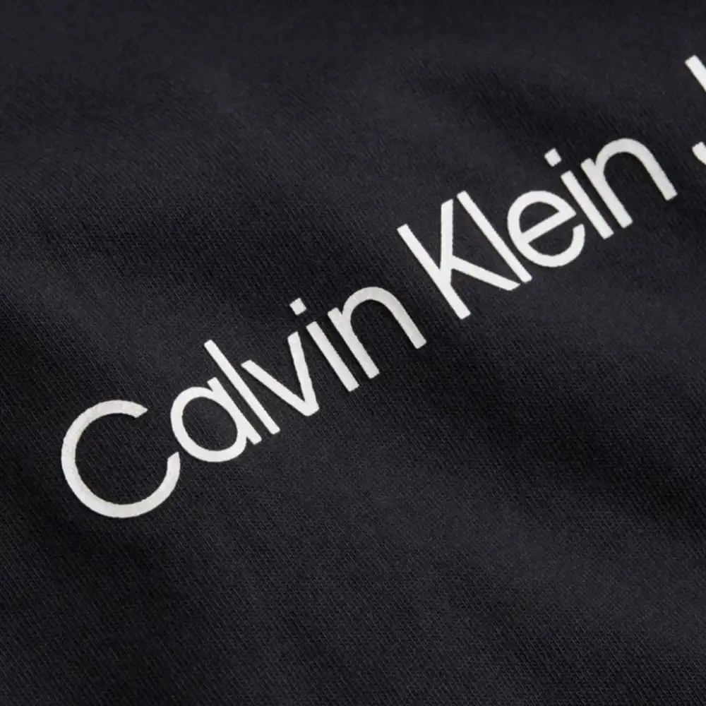Tee shirt manche courte femme Calvin Klein Shrunken institutional tee Noir - ...