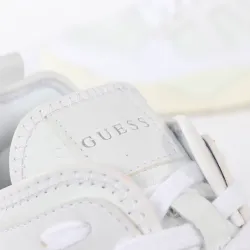 Logo veritable Guess - 3 Logo veritable Guess - 3