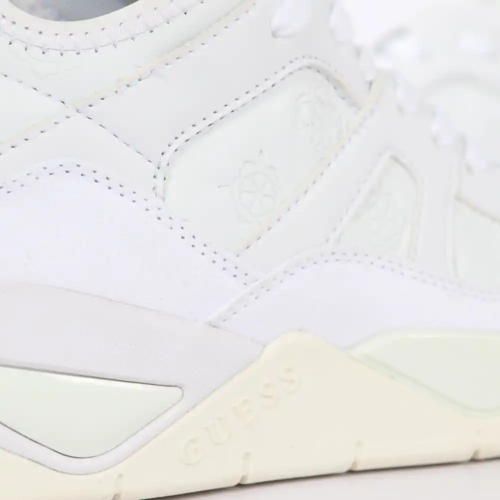 Logo veritable Guess - 5 Logo veritable Guess - 5