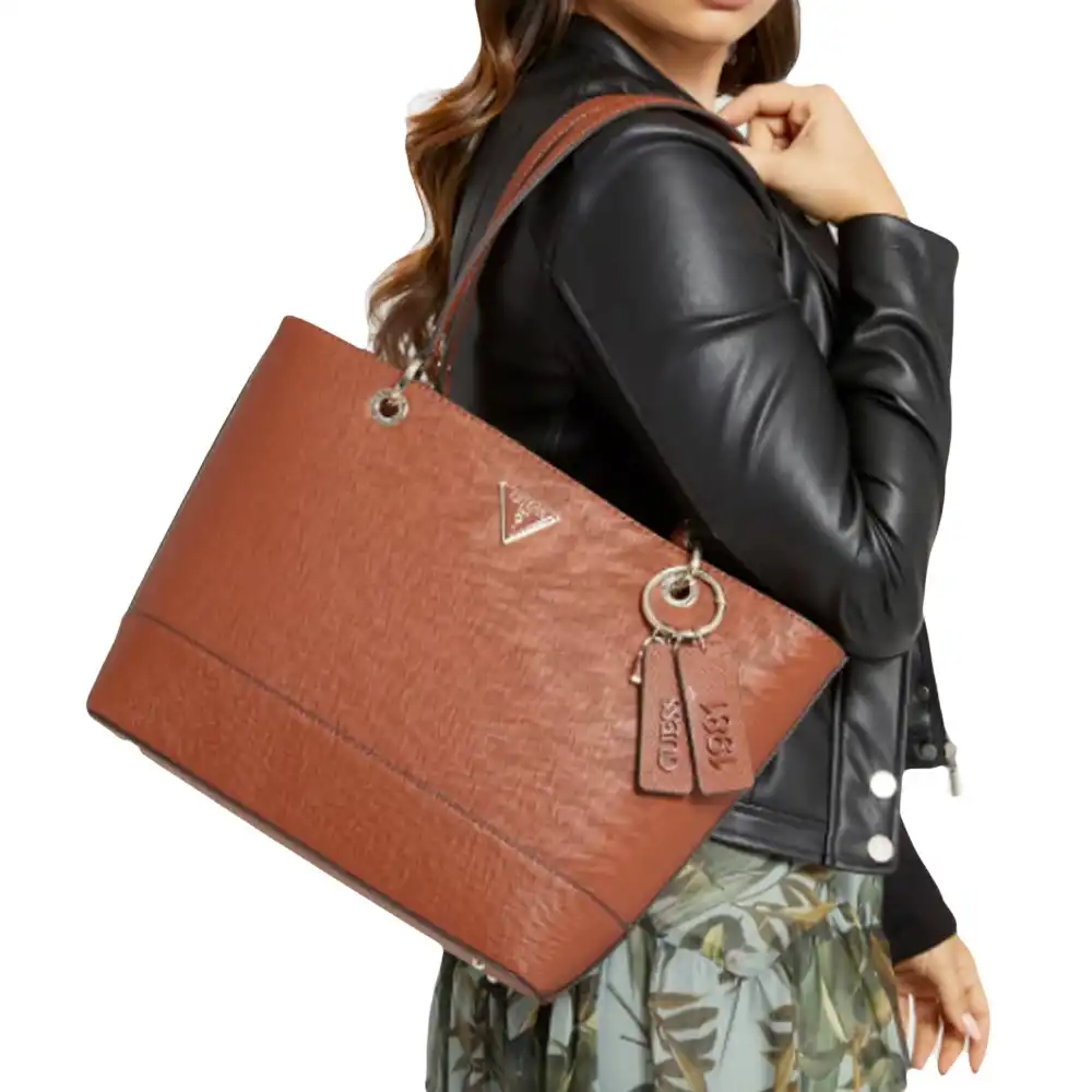 Logo classic triangle Guess - 4