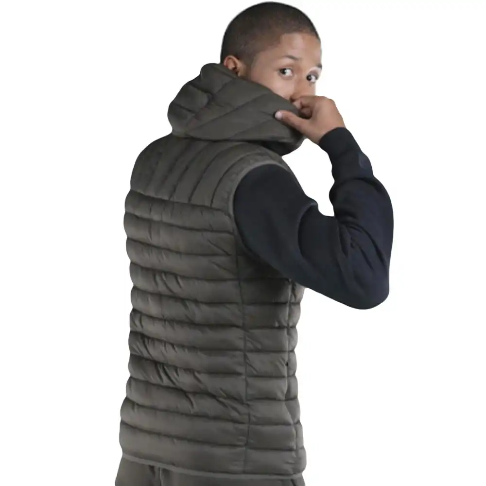 Nessen Sergio Tacchini - 3 Nessen Sergio Tacchini - 3