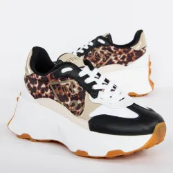 Basket basse femme Guess Léopard style Leopard - ZESHOES Basket basse femme Guess Léopard style Leopard - ZESHOES