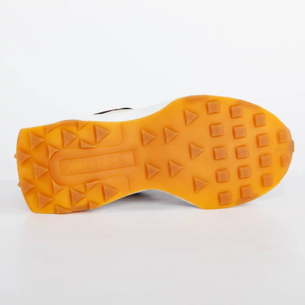 Basket basse femme Guess Léopard style Leopard - ZESHOES Basket basse femme Guess Léopard style Leopard - ZESHOES