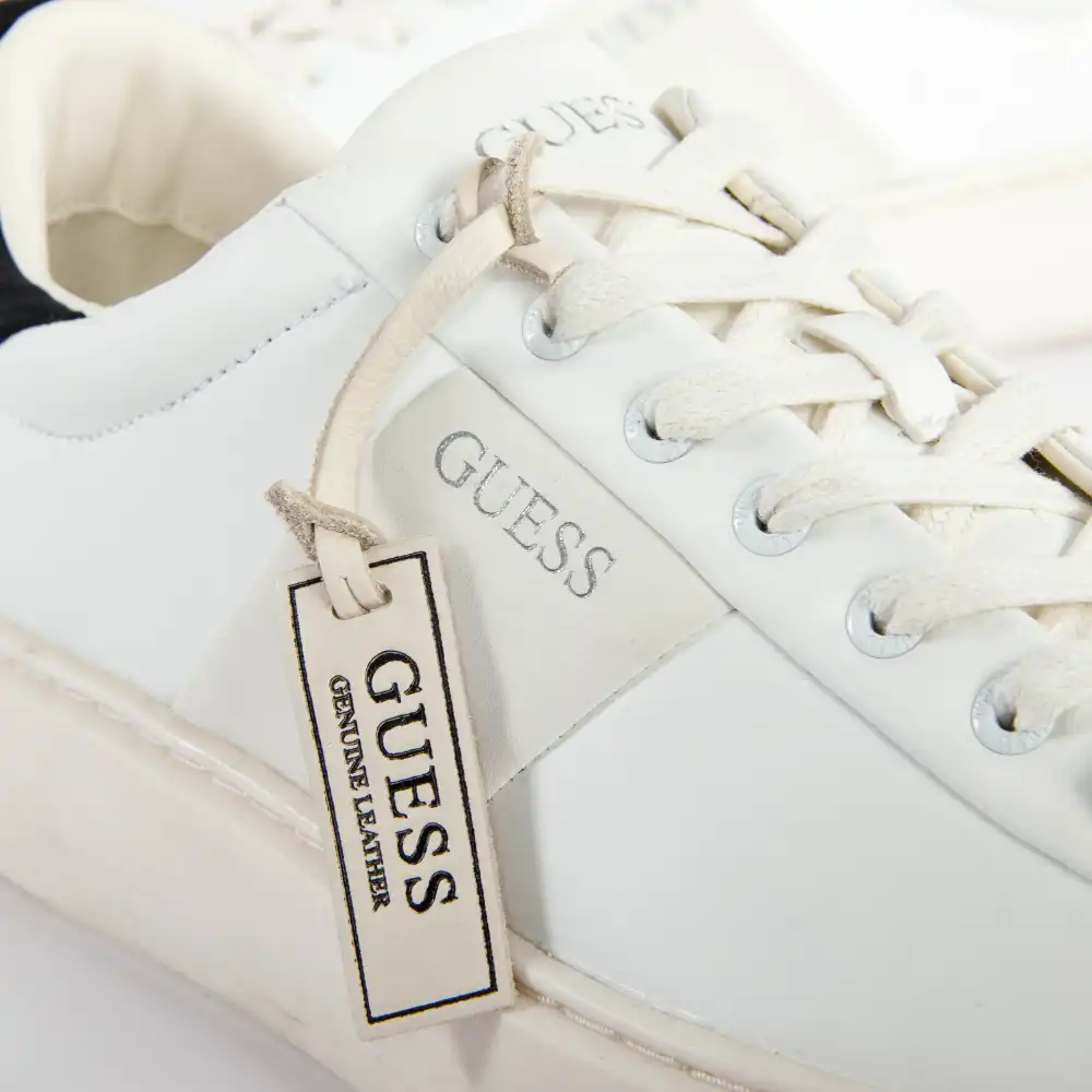 PARTNER: CREATION ref FM5VICLEA12-WHIBL Guess - 3