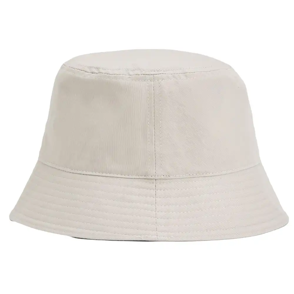 Bob homme Tommy Jeans Drapeau brodé Beige - ZESHOES