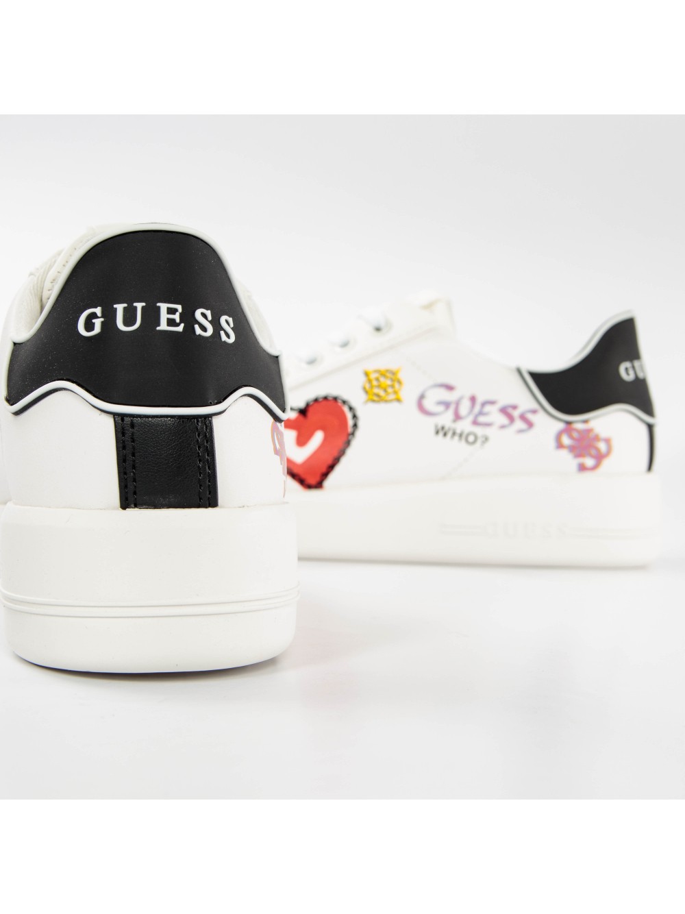 Basket basse femme Guess Rockies logo Blanc - ZESHOES