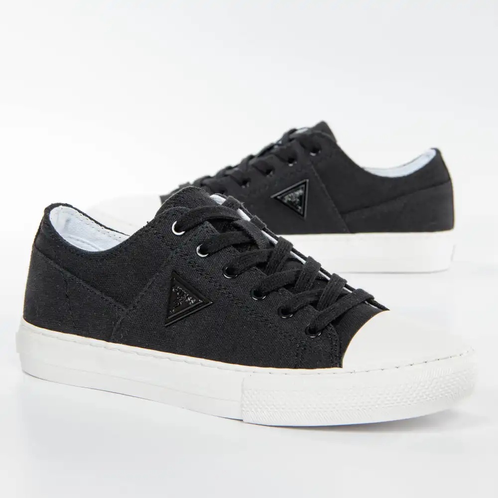 Sneaker classic logo triangle Guess - 2 Sneaker classic logo triangle Guess - 2