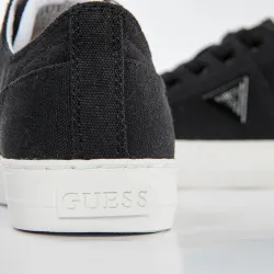 Sneaker classic logo triangle Guess - 7 Sneaker classic logo triangle Guess - 7