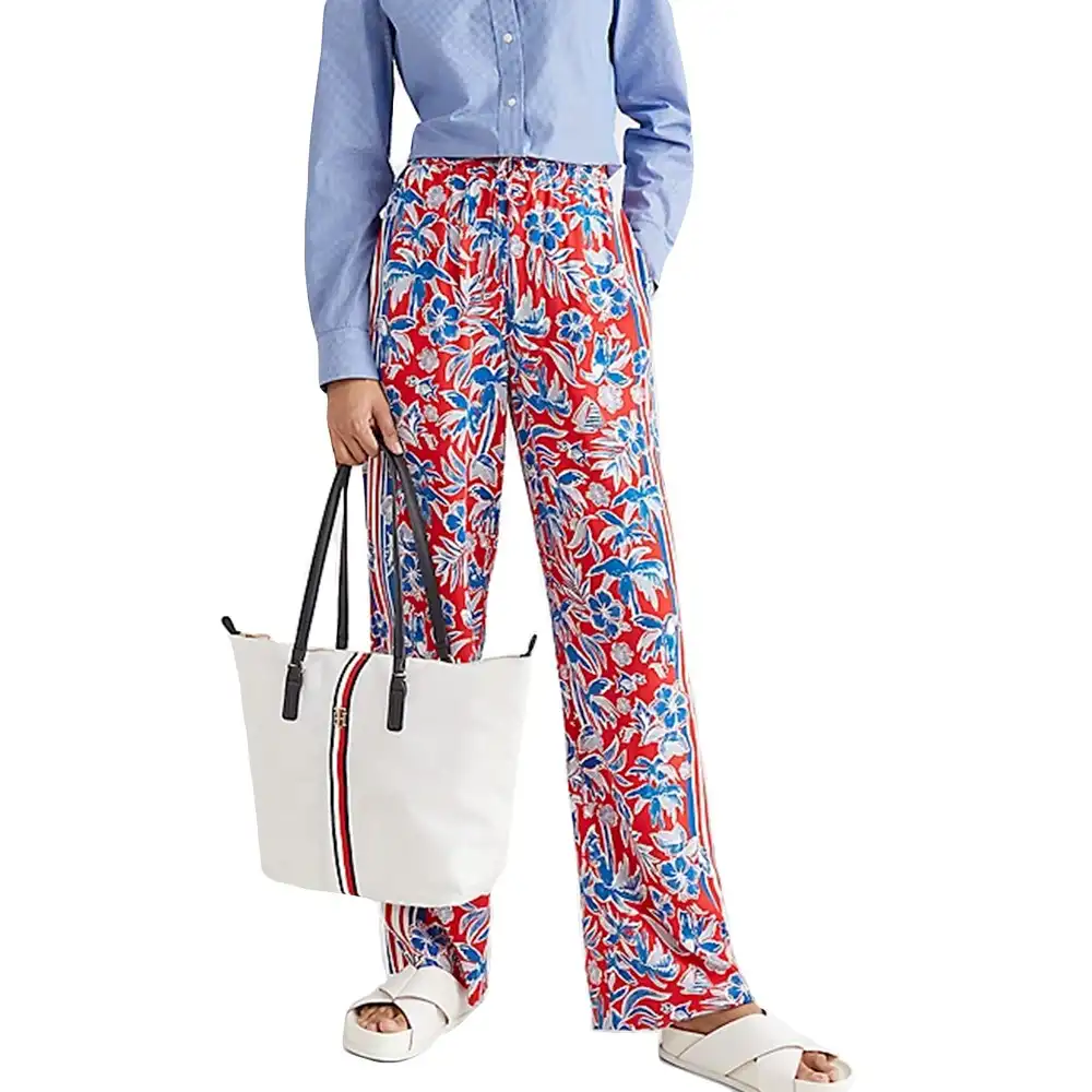 Sac a main femme Tommy Jeans Poppy tote corp Blanc - ZESHOES