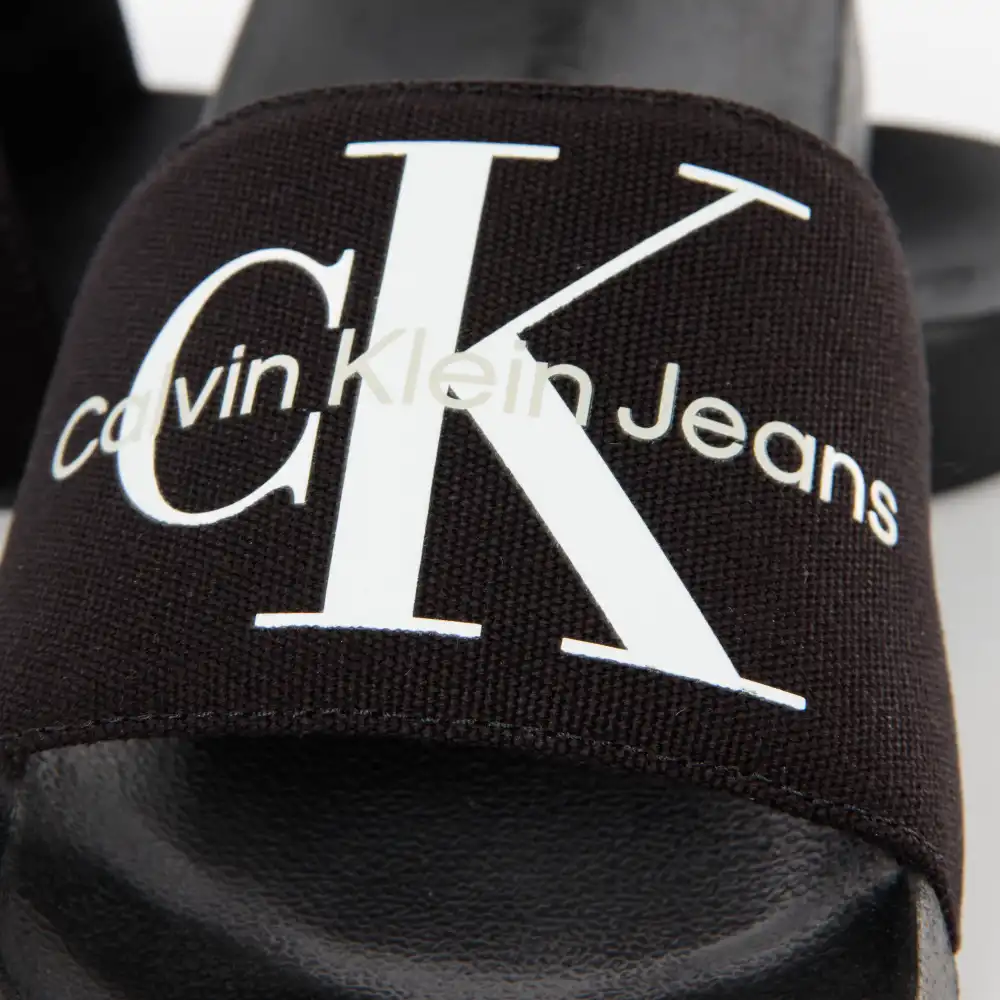 PARTNER: CREATION ref YM0YM00061-00X PARTNER: CREATION ref YM0YM00061-00X