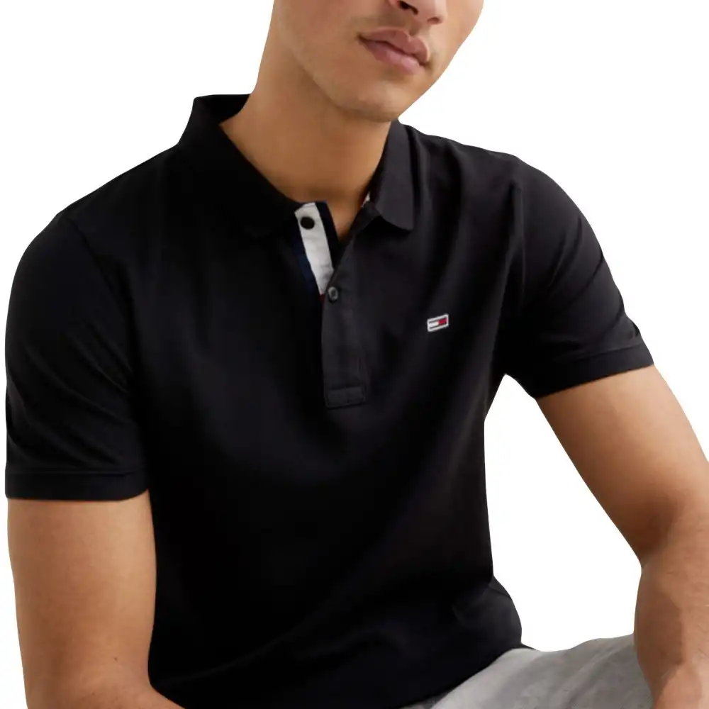 Polo manche courte Tommy Jeans Classic little flag logo Noir - ZESHOES Polo manche courte Tommy Jeans Classic little flag logo Noir - ZESHOES