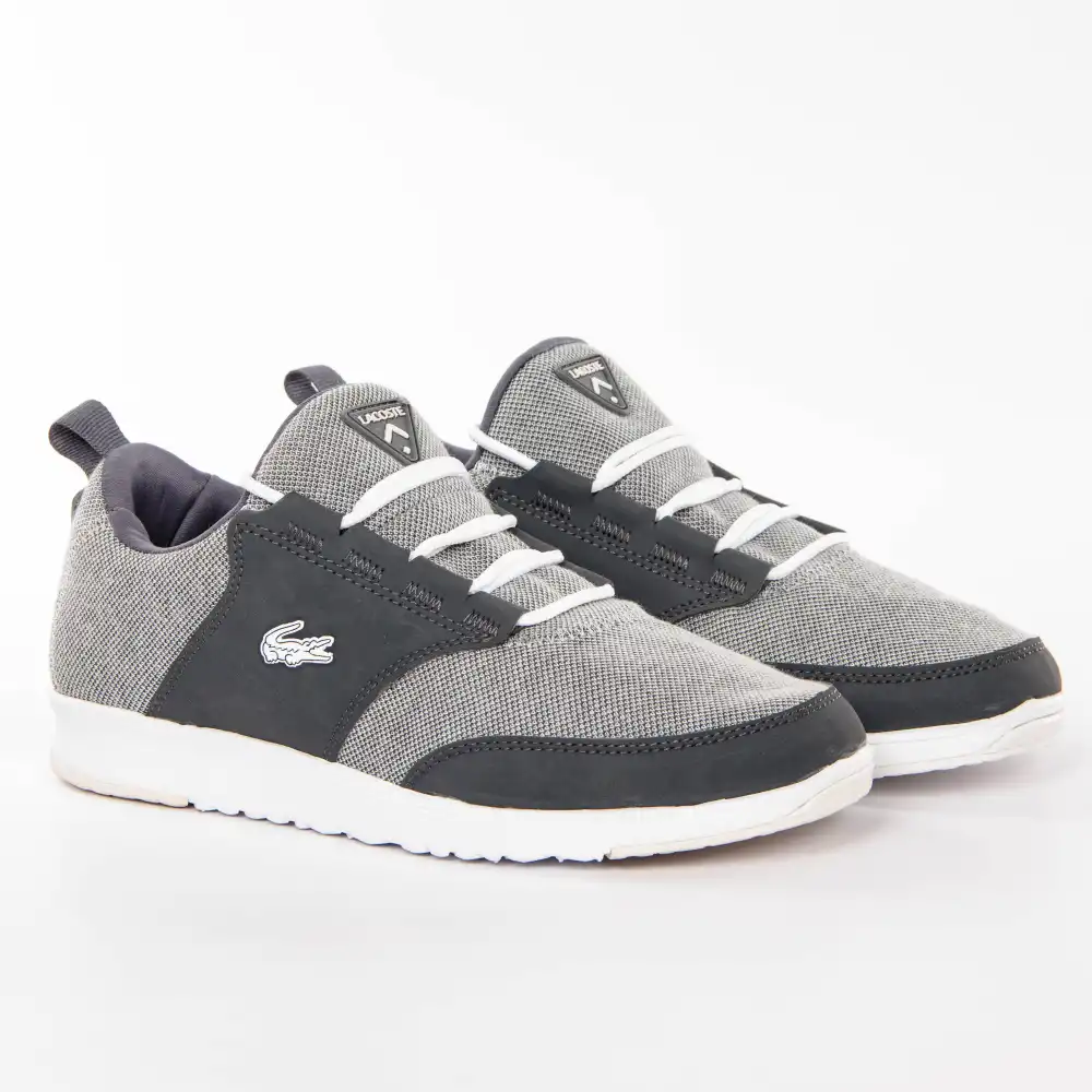 Basket de ville basse homme Lacoste Light txt Gris - ZESHOES