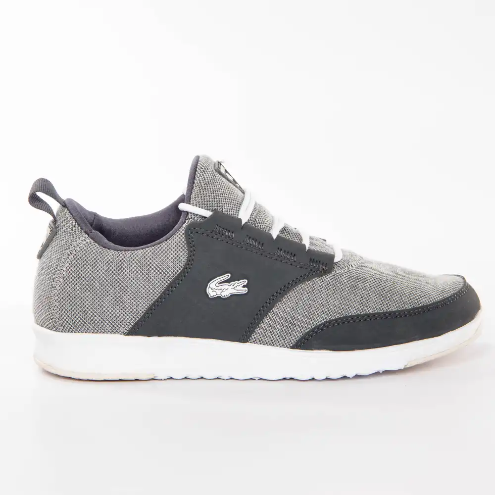 Basket de ville basse homme Lacoste Light txt Gris - ZESHOES