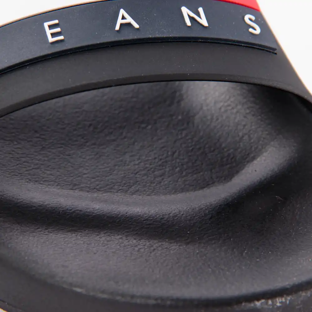 Claquette homme Tommy Jeans Flag pool slide Noir - ZESHOES