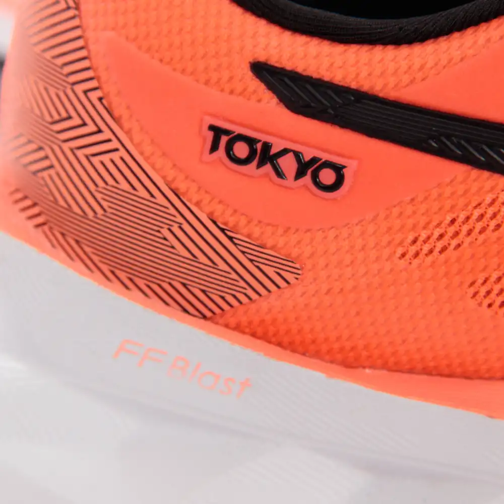 Novablast tokyo Asics - 8