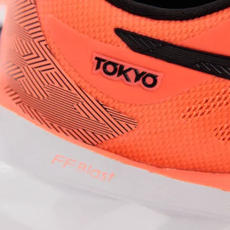 Chaussure de sport homme Asics Orange Novablast tokyo