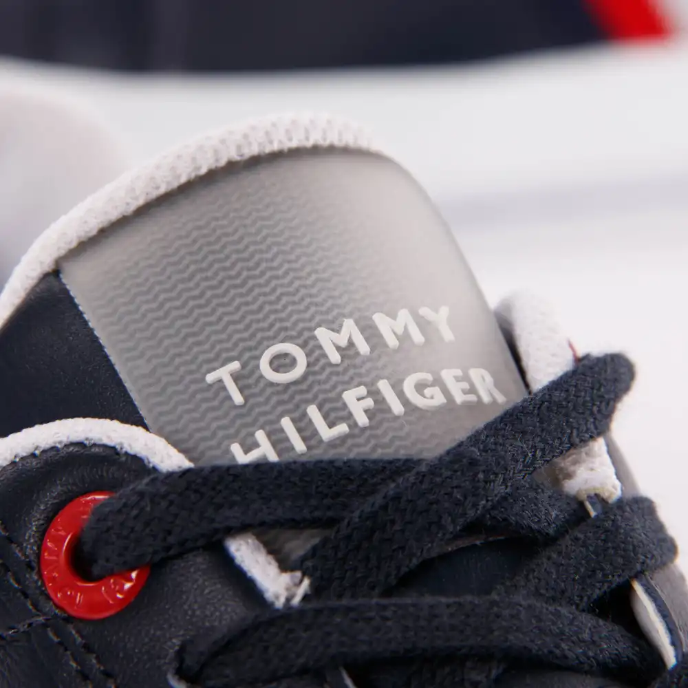 Basket de ville basse homme Tommy Jeans Essential leather cupsole Bleu - ZESHOES Basket de ville basse homme Tommy Jeans Essential leather cupsole Bleu - ZESHOES