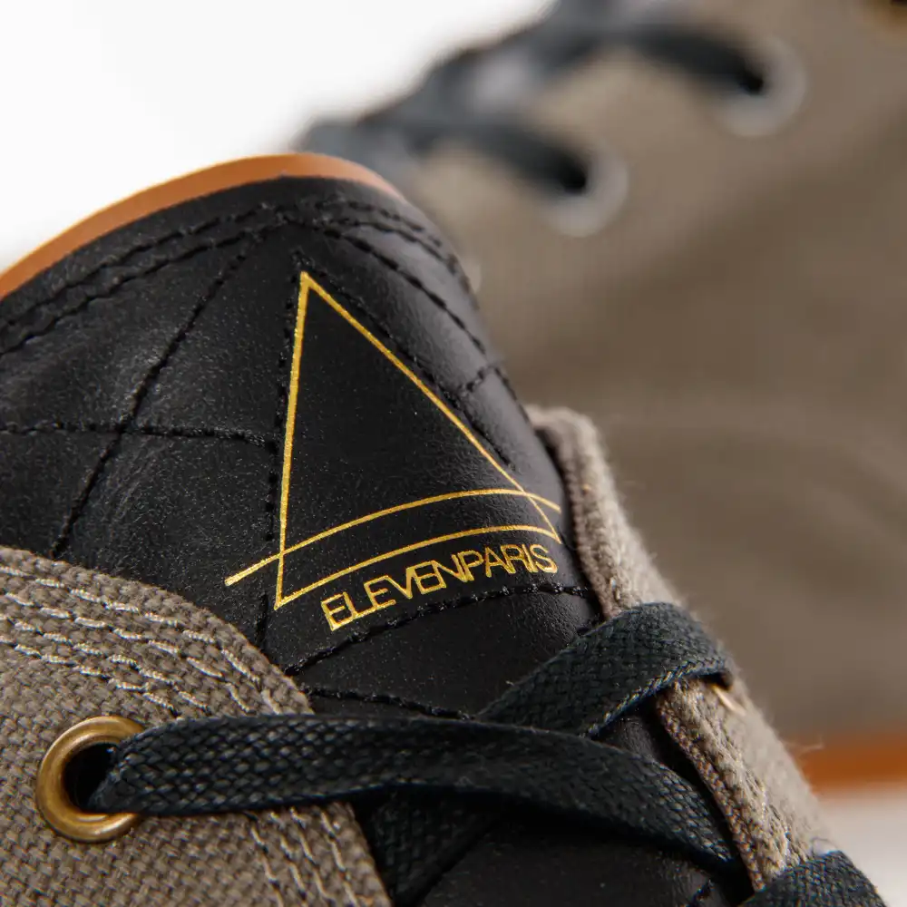 Basket de ville basse homme Eleven Paris Life is a joke Noir - ZESHOES Basket de ville basse homme Eleven Paris Life is a joke Noir - ZESHOES