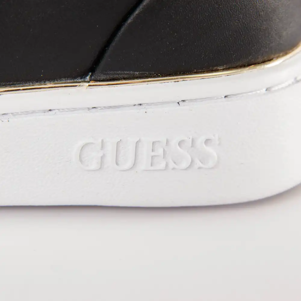 Betea Guess - 9 Betea Guess - 9