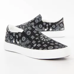 Basket de ville basse homme Guess Spiral designer Noir - ZESHOES