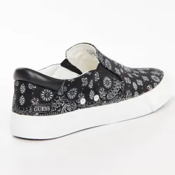 Basket de ville basse homme Guess Spiral designer Noir - ZESHOES