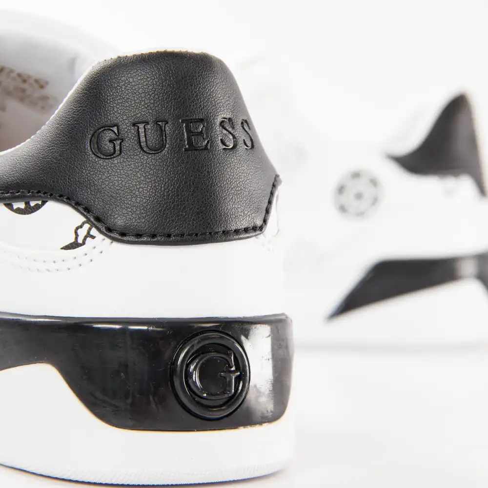 Refresh logo 4g pivoine Guess - 8