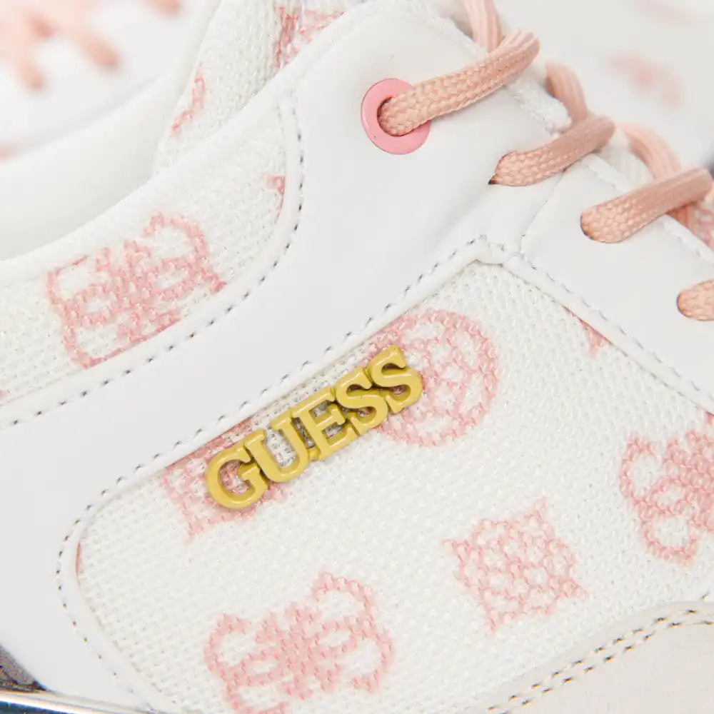 Basket de ville basse femme Guess Metz Blanc - ZESHOES