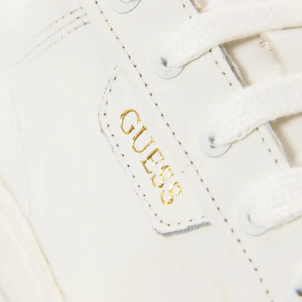 Basket de ville basse homme Guess Certosa Blanc - ZESHOES Basket de ville basse homme Guess Certosa Blanc - ZESHOES