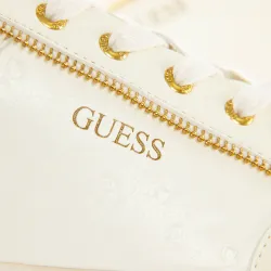 Vizele Guess - 9
