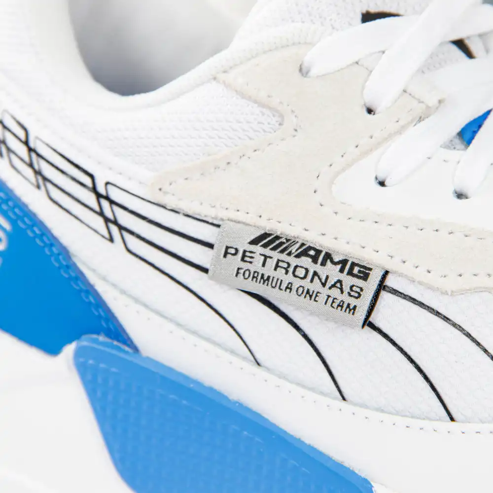 Mercedes Petronas f1 Puma - 3 Mercedes Petronas f1 Puma - 3