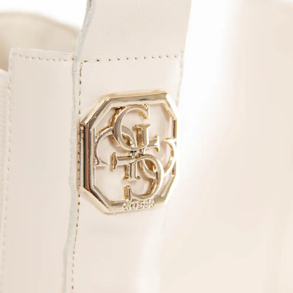 Chelsea oakless Guess - 6 Chelsea oakless Guess - 6