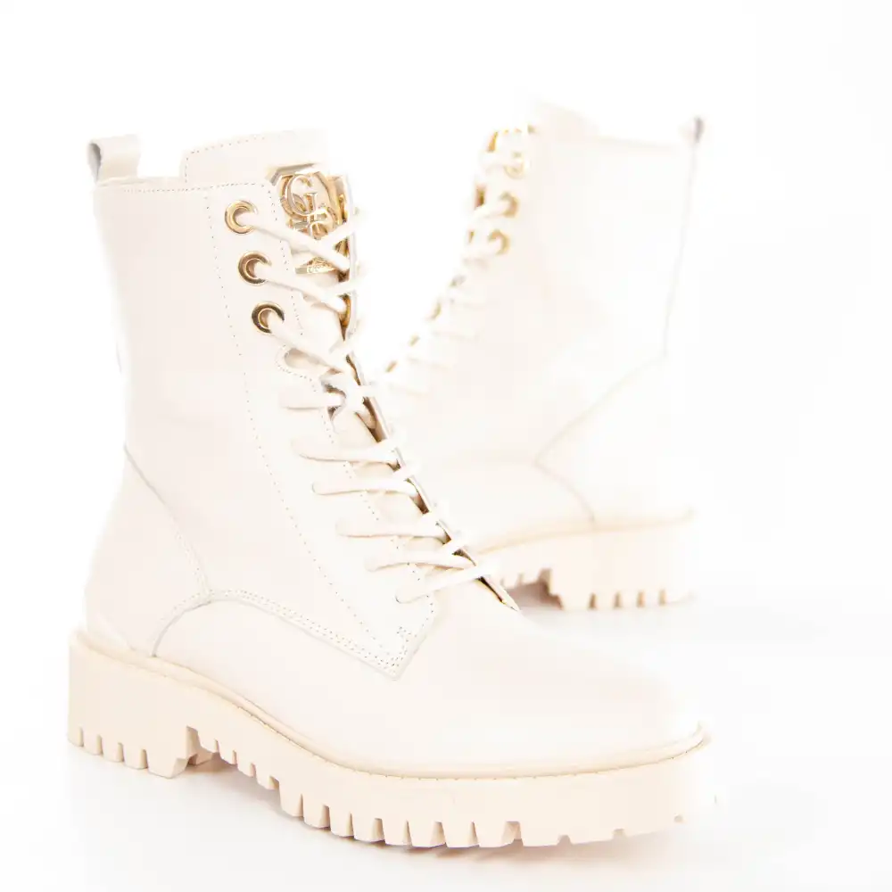 Olone real Guess - 2 Olone real Guess - 2