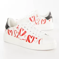 heart logo Guess - 2 heart logo Guess - 2