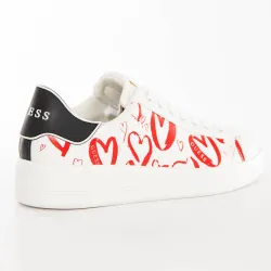 heart logo Guess - 7 heart logo Guess - 7