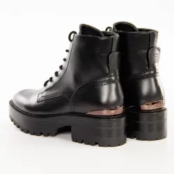 Follea Guess - 7 Follea Guess - 7