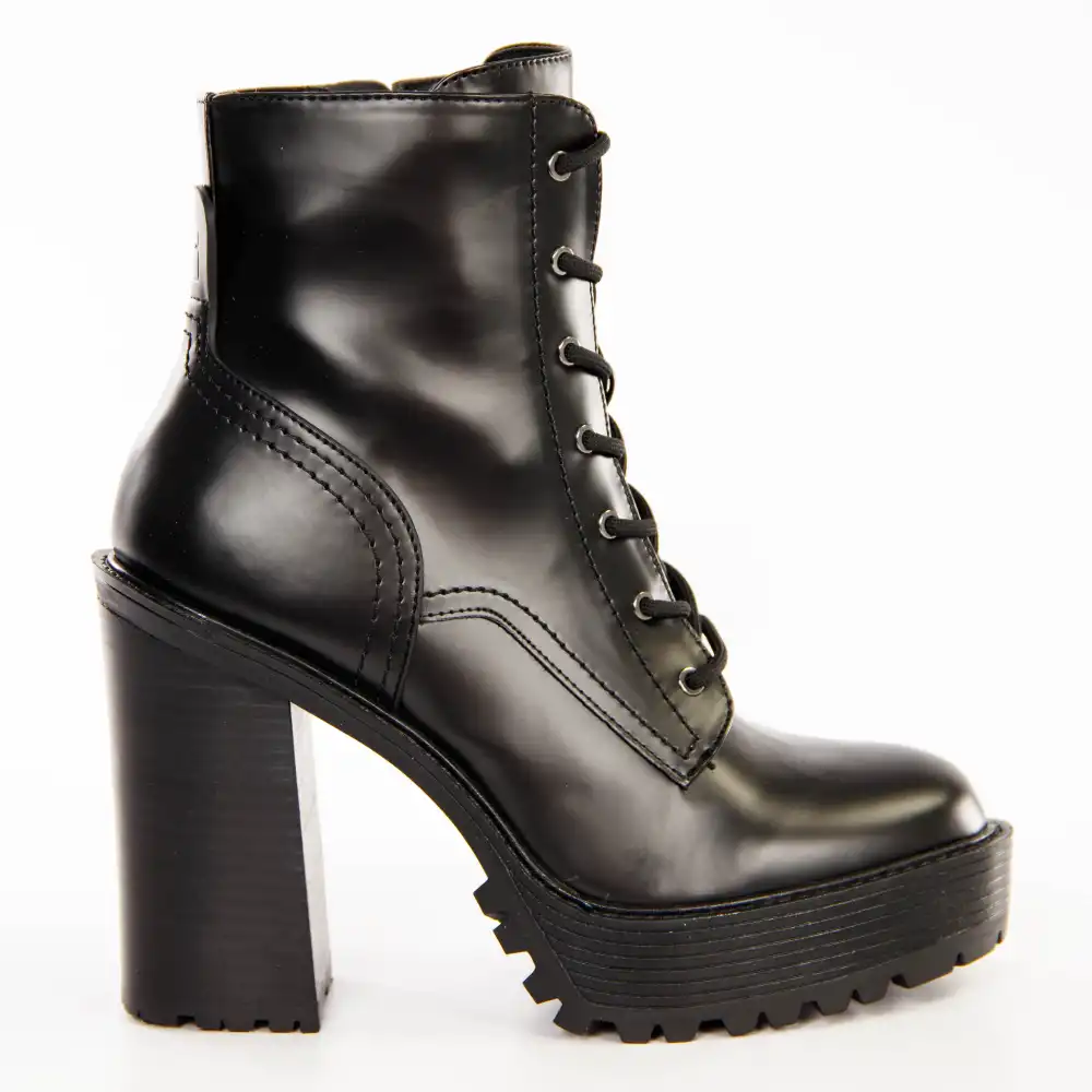 Classic G logo Guess - 3 Classic G logo Guess - 3