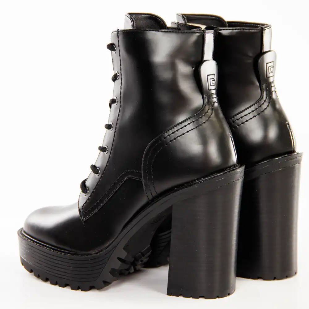 Classic G logo Guess - 7 Classic G logo Guess - 7