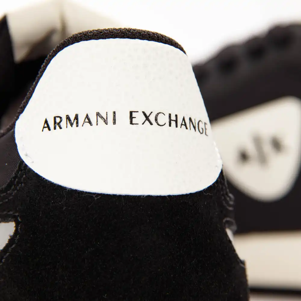 Exchange edition Armani Exchange - 8 Exchange edition Armani Exchange - 8