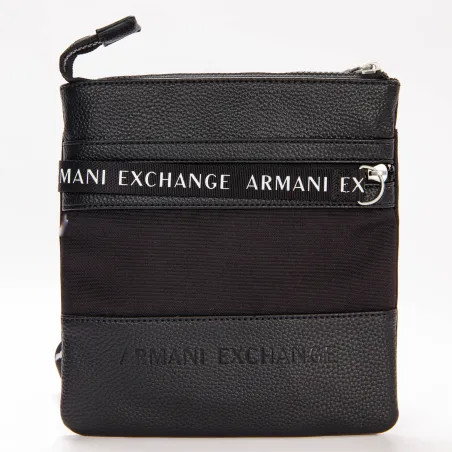 Produits victimes de leur succ s Armani Exchange Noir Fat crossbody