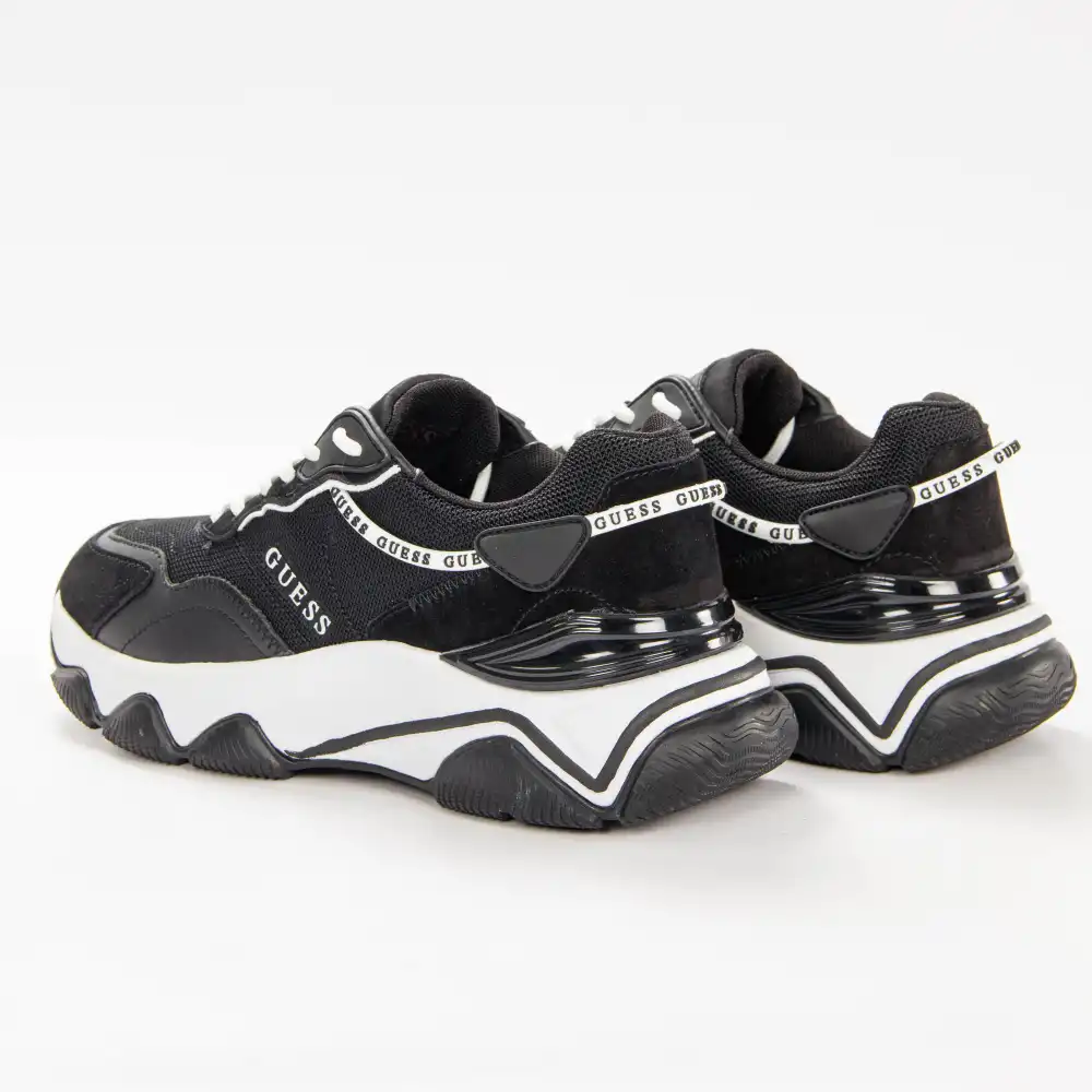 Clea B&W Guess - 9 Clea B&W Guess - 9