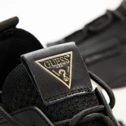 Logo triangle gold Guess - 7 Logo triangle gold Guess - 7