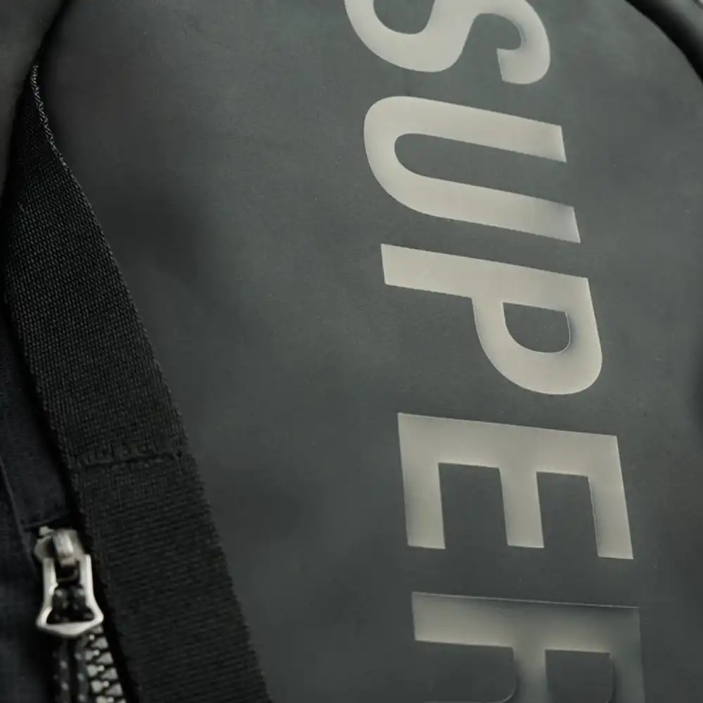 Mountain Tarp Graphic Superdry - 4 Mountain Tarp Graphic Superdry - 4