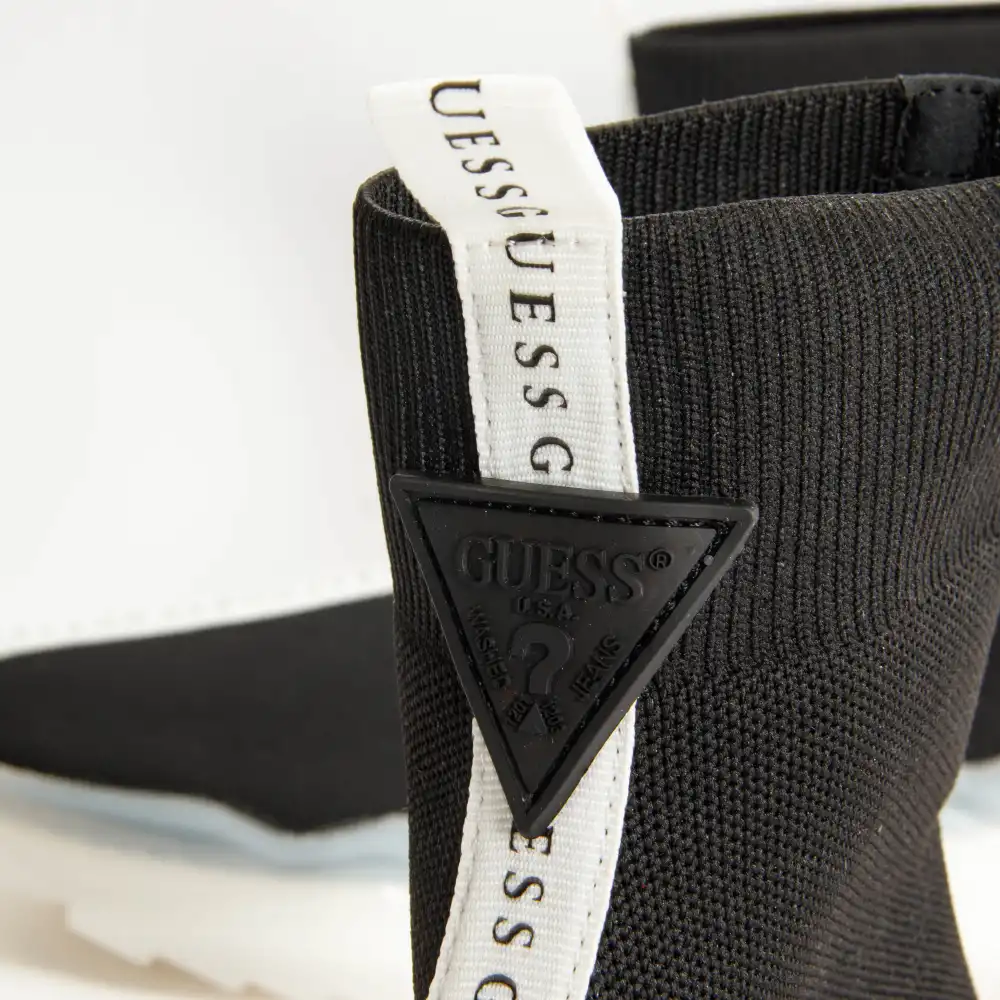 Classic make Guess - 3 Classic make Guess - 3