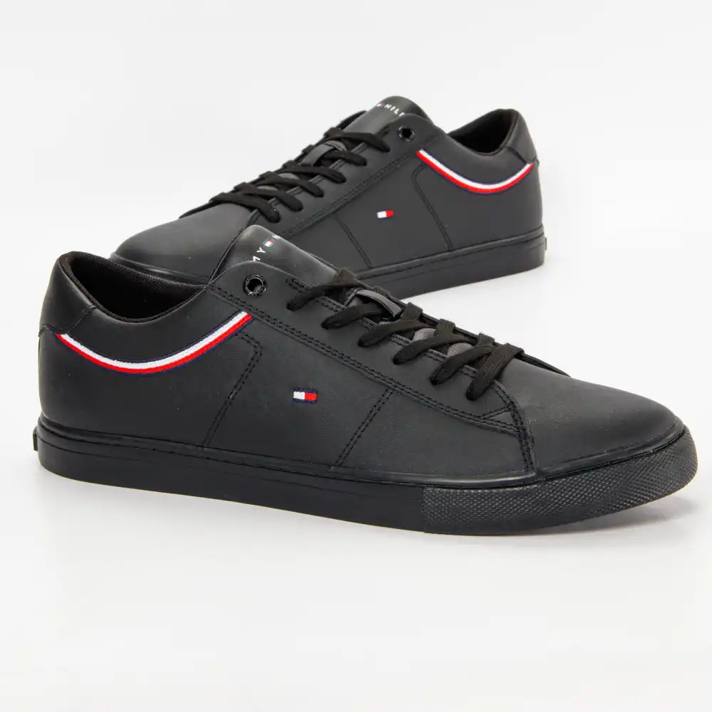 Essential Tommy Jeans - 2 Essential Tommy Jeans - 2