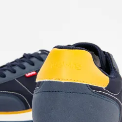 Stag runner Levis - 7 Stag runner Levis - 7